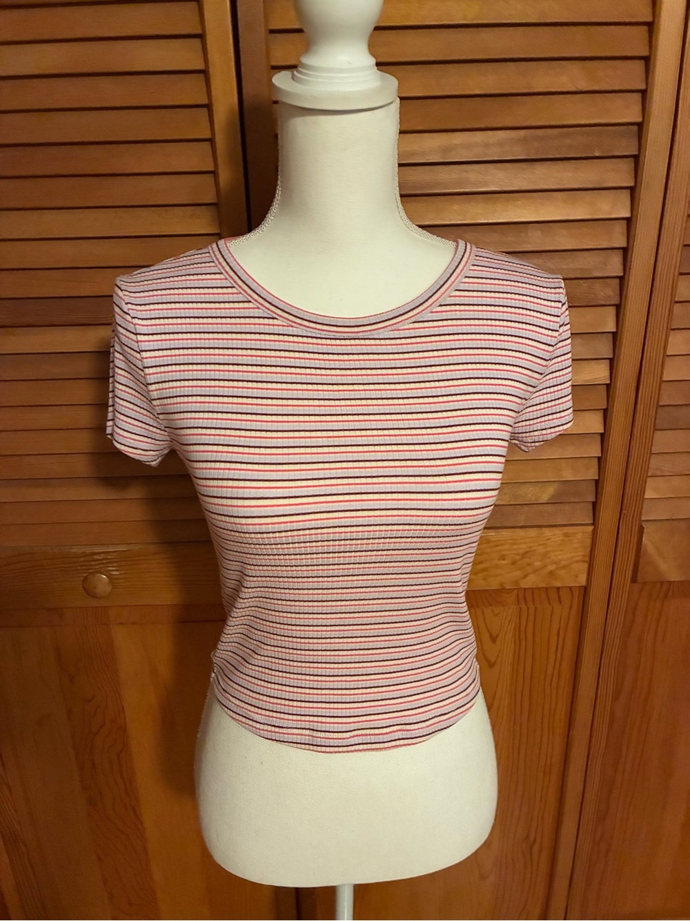Fabletics Pink Ribbed Crewneck Tee with Red and White Stripes XS. Never Worn!!